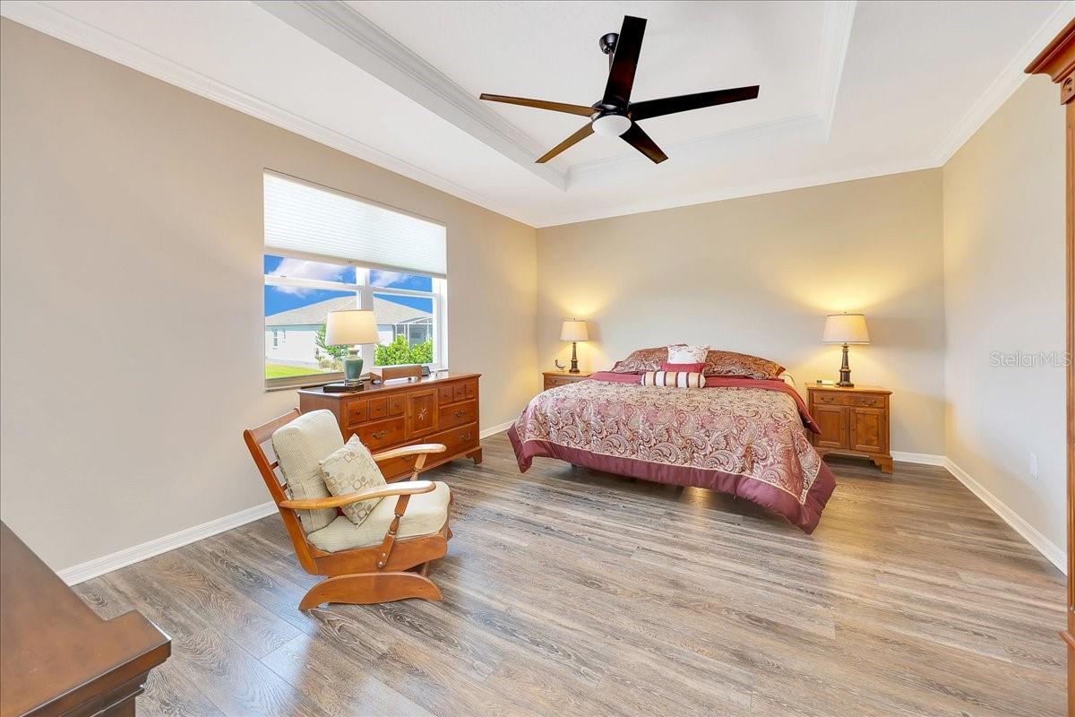 Image 33 of 50 For 7750 87th Avenue