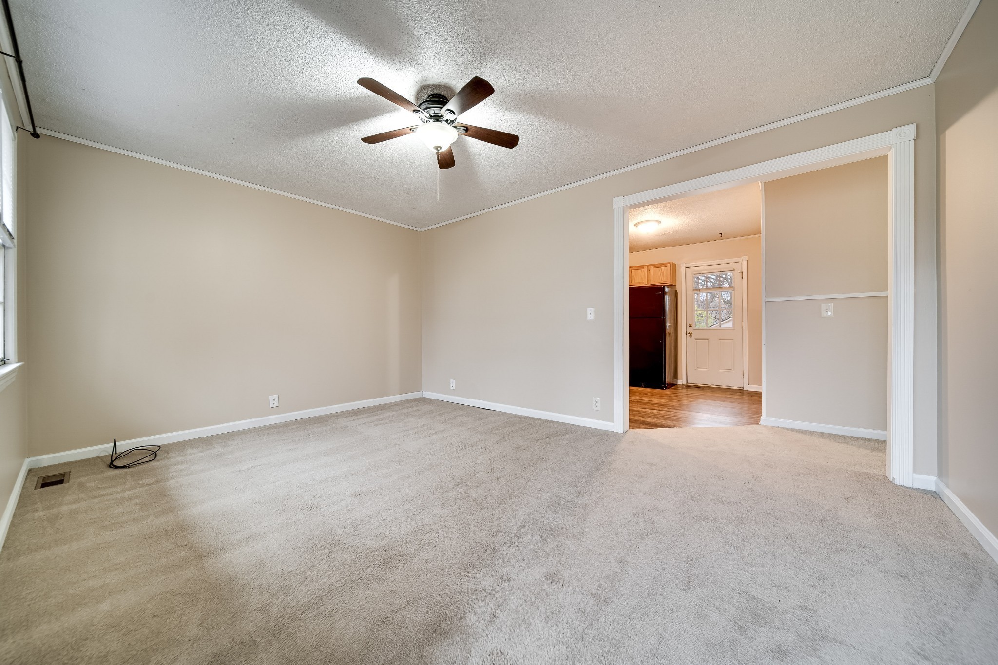 Image 4 of 5 For 0 Oak Lane Way  25