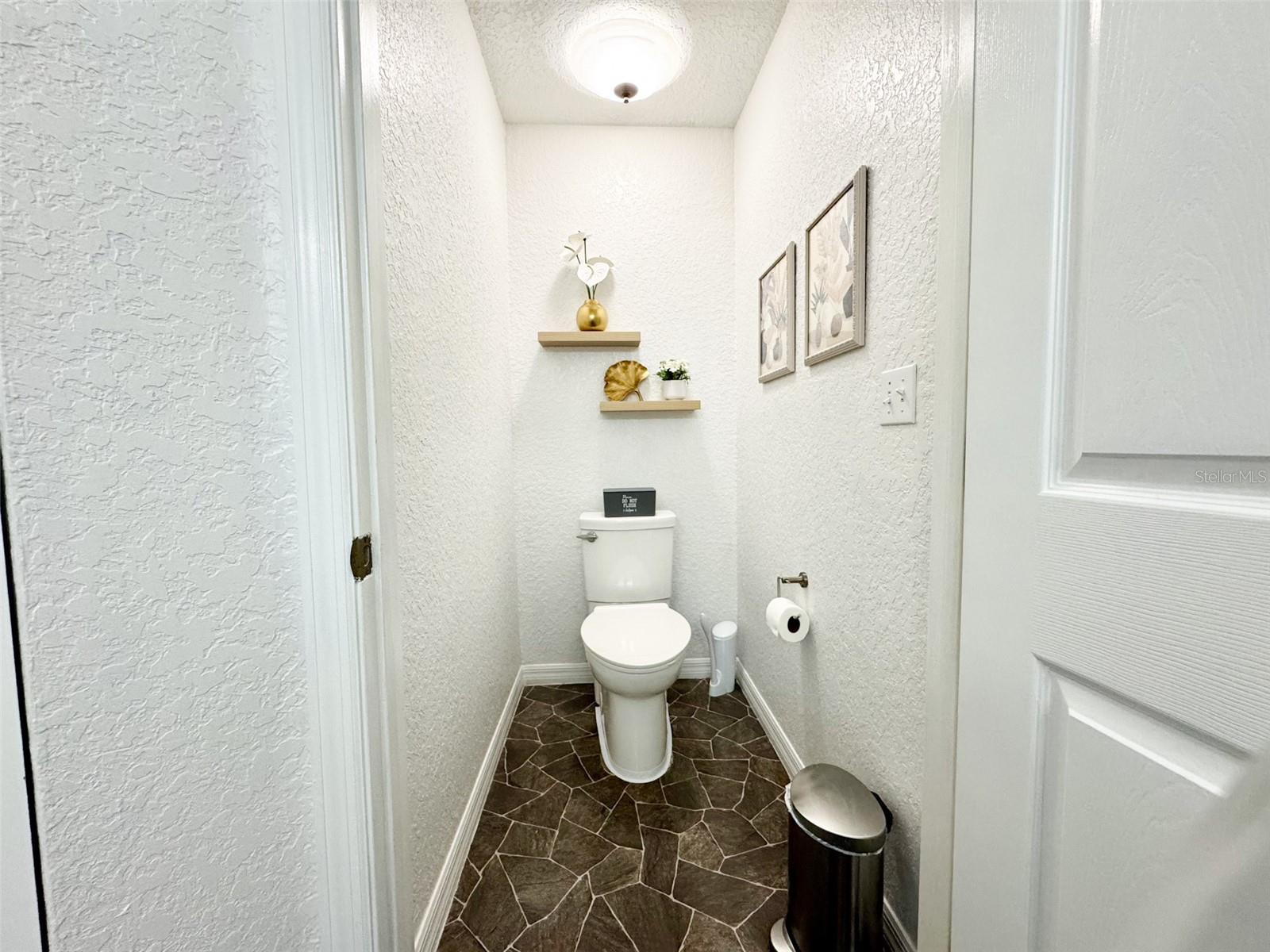 Image 14 of 39 For 5263 62nd Avenue Nw
