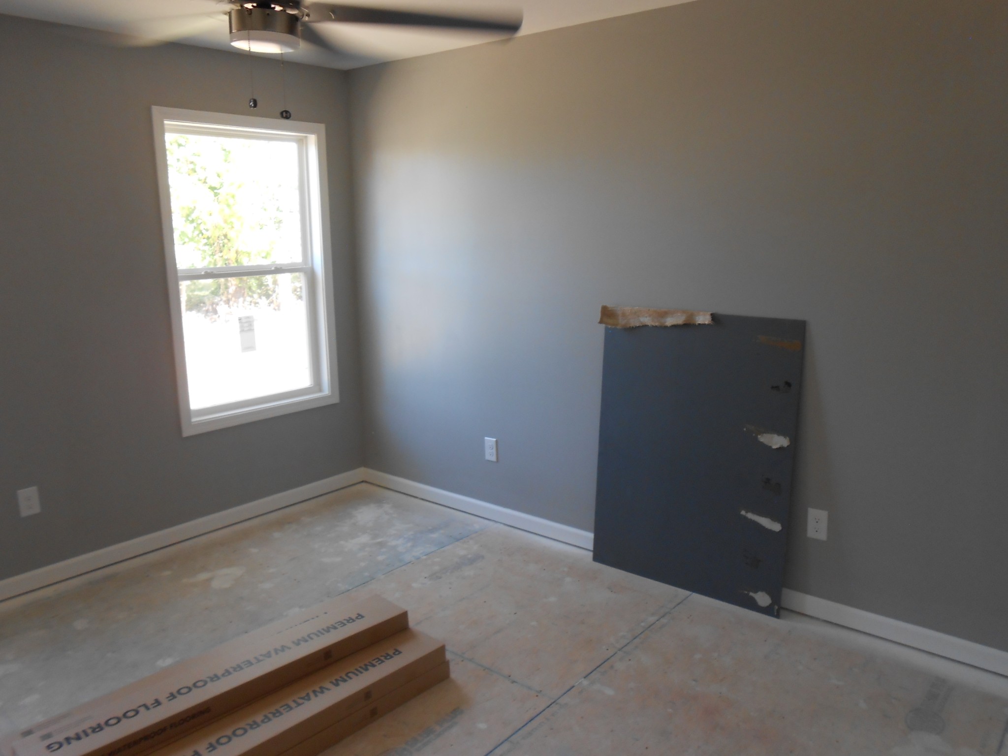 Image 11 of 43 For 13015 93rd Circle