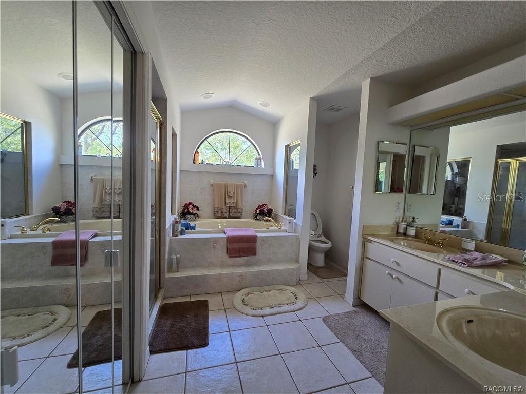 Image 14 of 32 For 4710 Mustang Boulevard