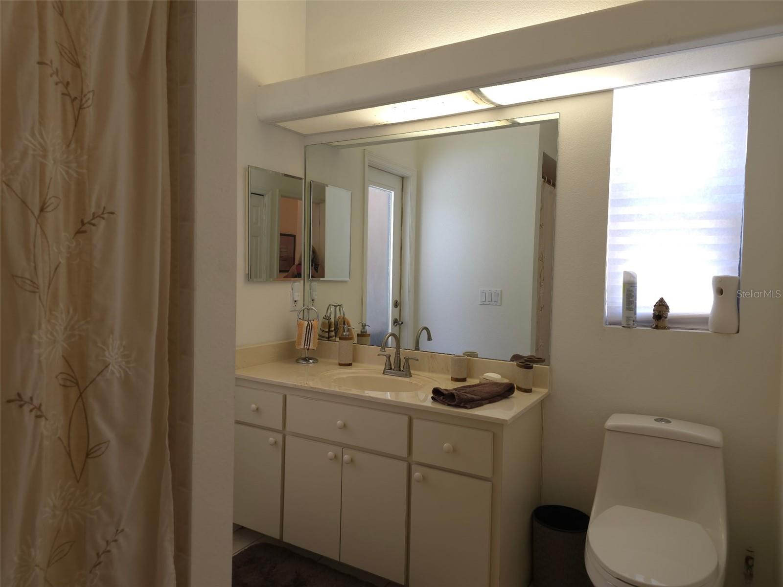 Image 20 of 32 For 4710 Mustang Boulevard