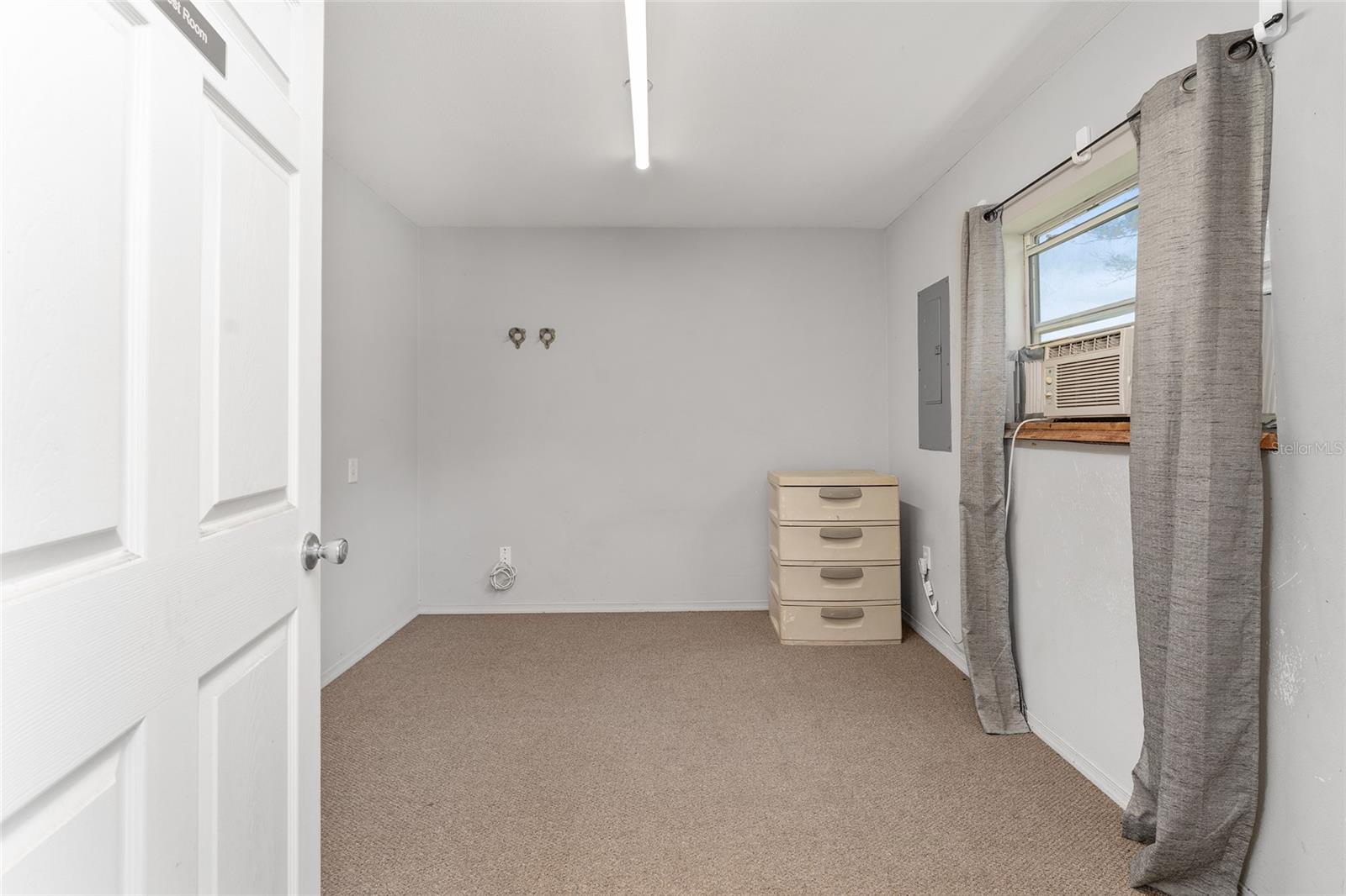 Image 14 of 65 For 9450 150th Avenue