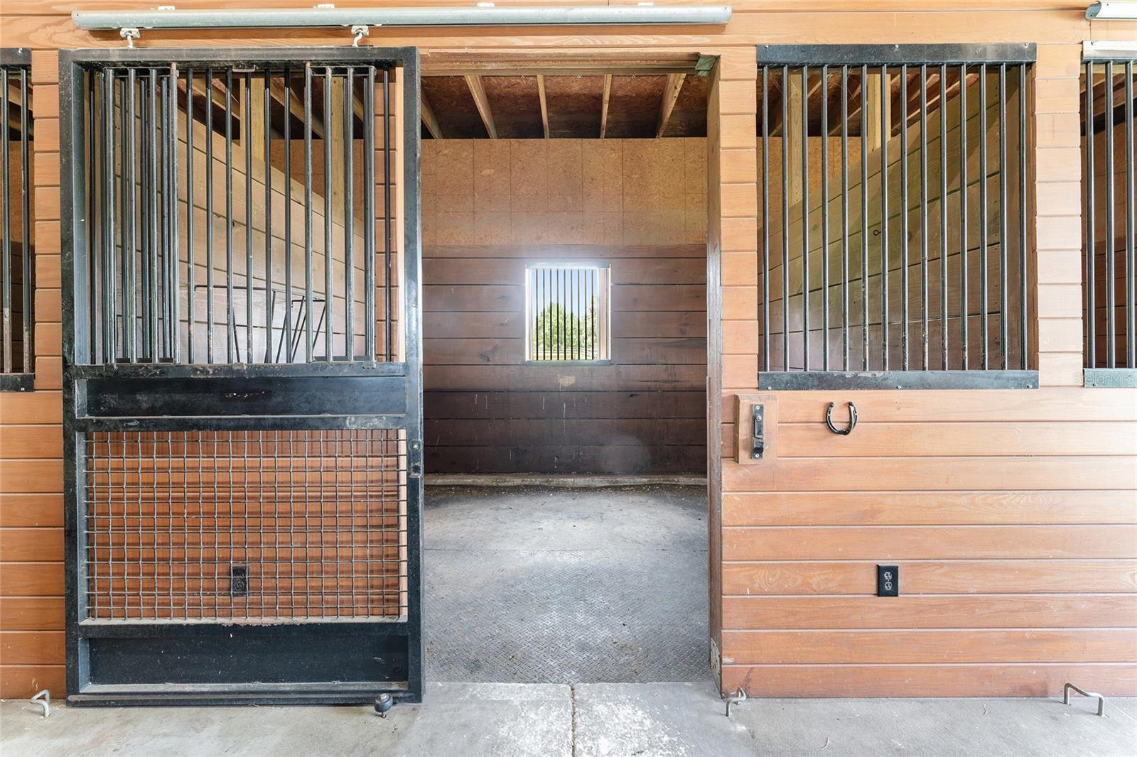 Image 16 of 65 For 9450 150th Avenue