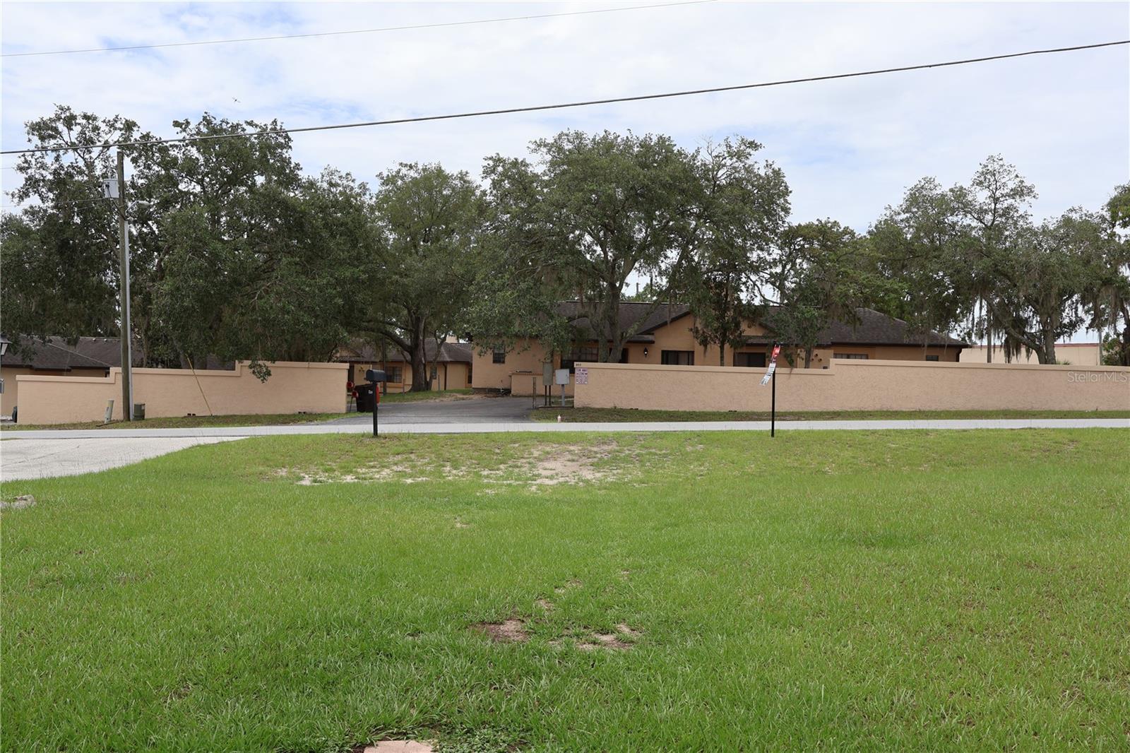 Image 40 of 49 For 606 Water Road