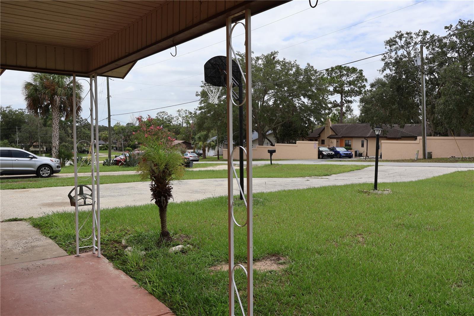 Image 41 of 49 For 606 Water Road