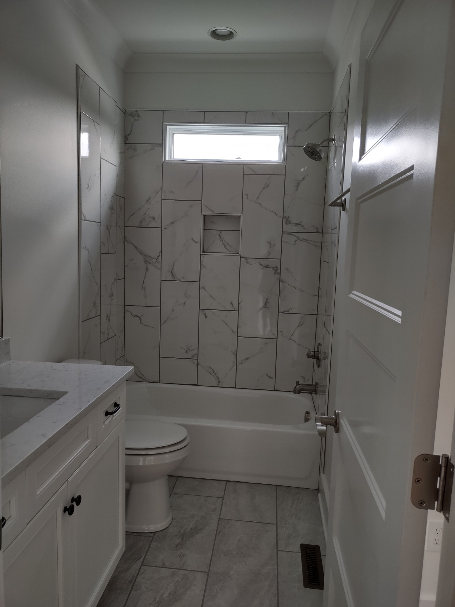 Image 8 of 34 For 4742 88th Street