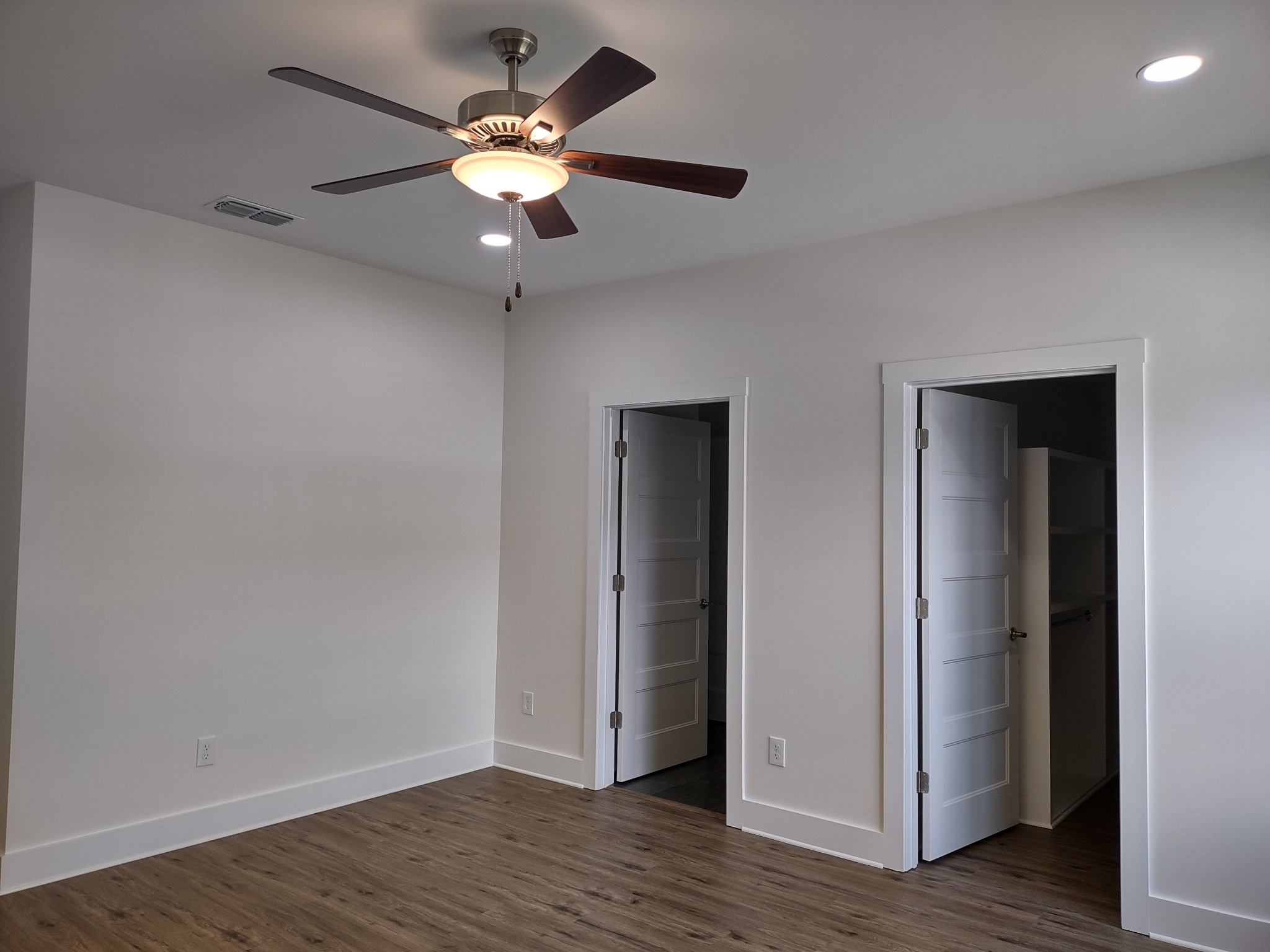 Image 9 of 34 For 4742 88th Street