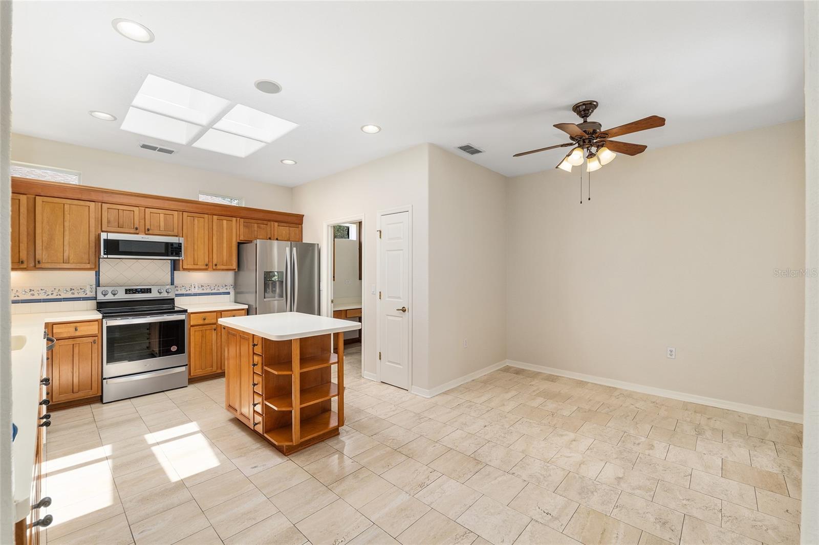 Image 15 of 75 For 13495 93rd Court Road