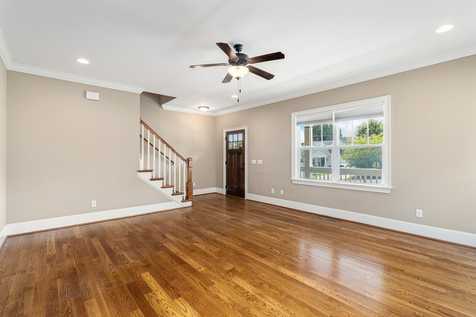 Listing photo id 8 for 11758 Memorial Drive