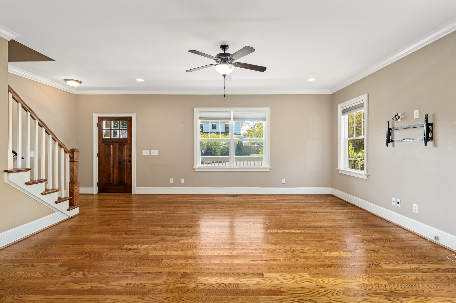 Listing photo id 9 for 11758 Memorial Drive