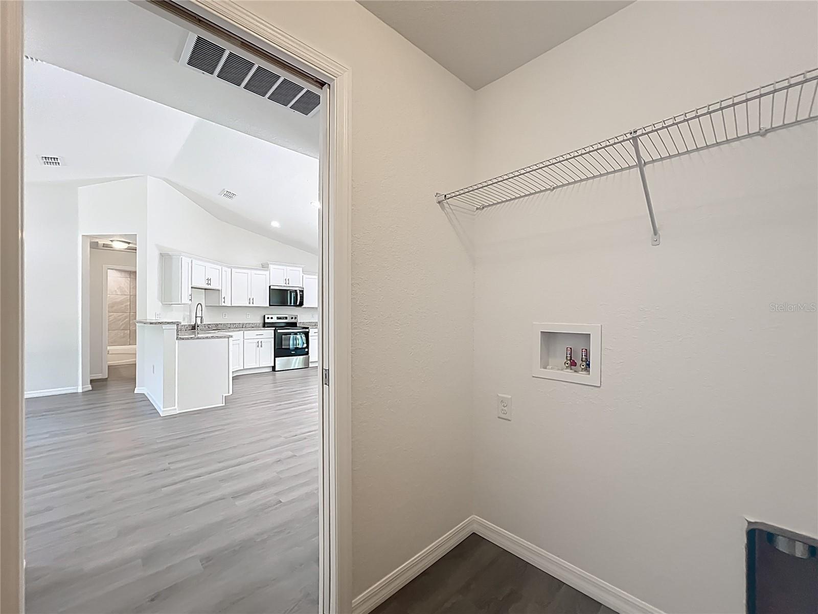 Image 38 of 56 For 22777 Sw Beach Boulevard