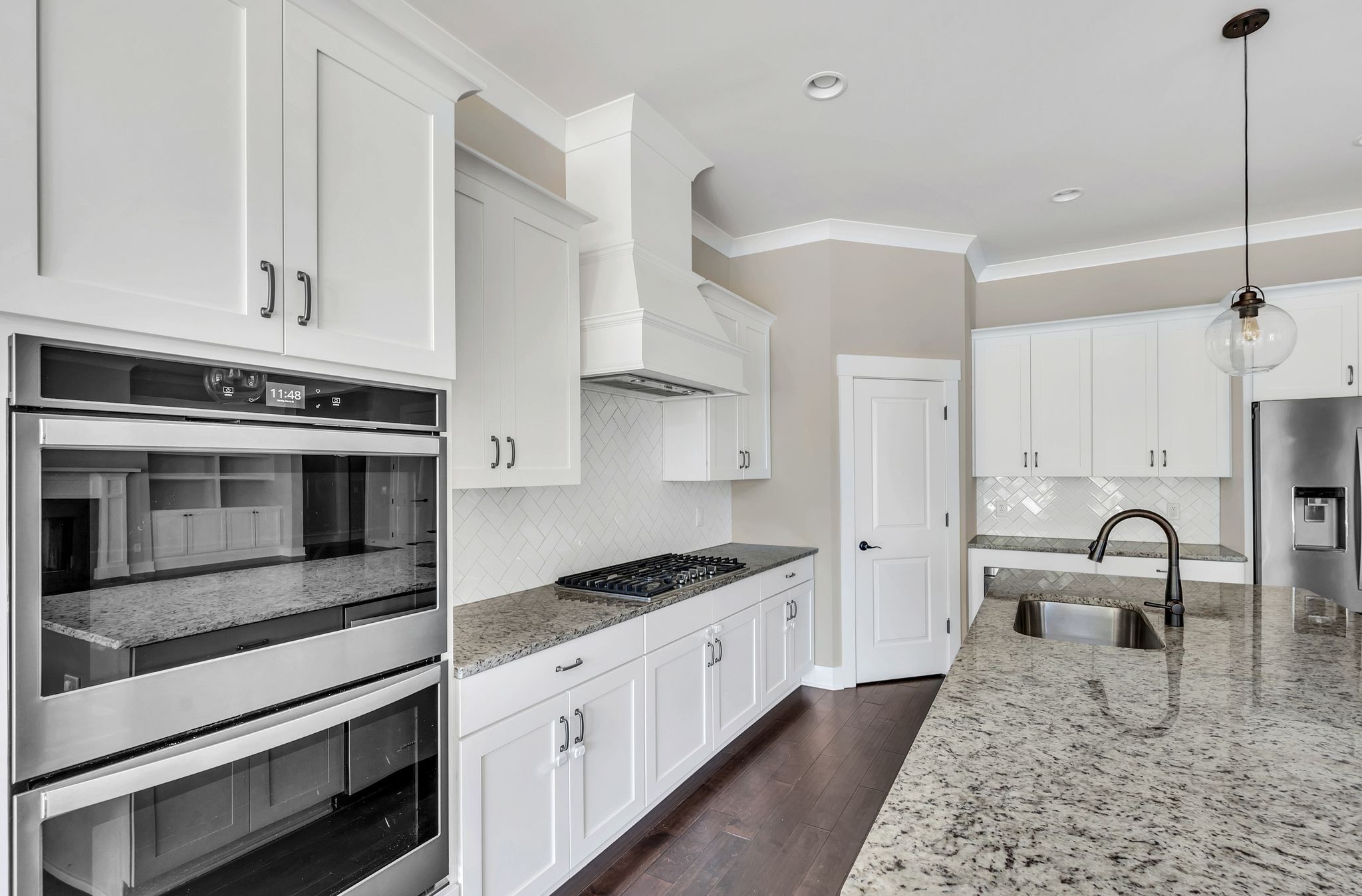 Image 17 of 20 For 11748 Memorial Drive