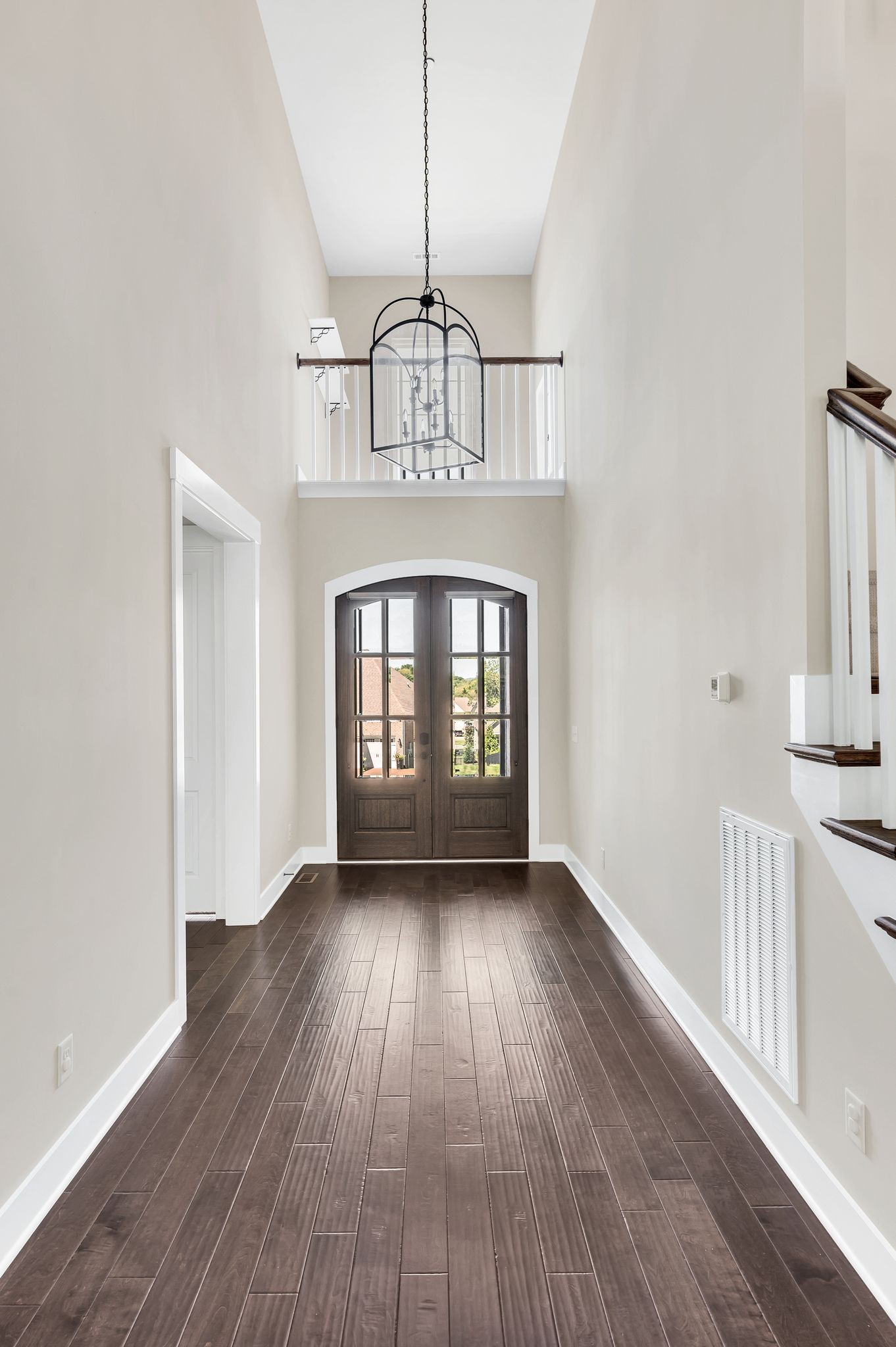 Listing photo id 2 for 11748 Memorial Drive