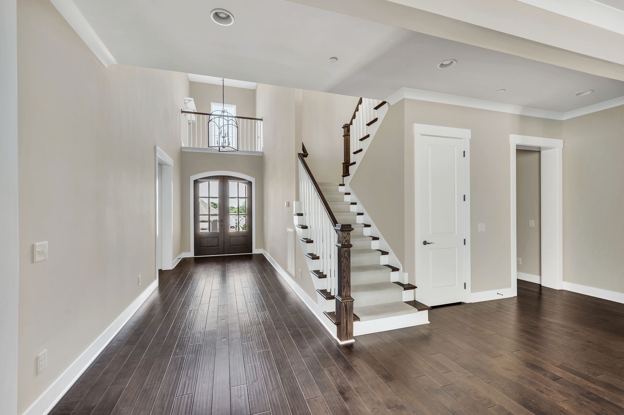Listing photo id 3 for 11748 Memorial Drive
