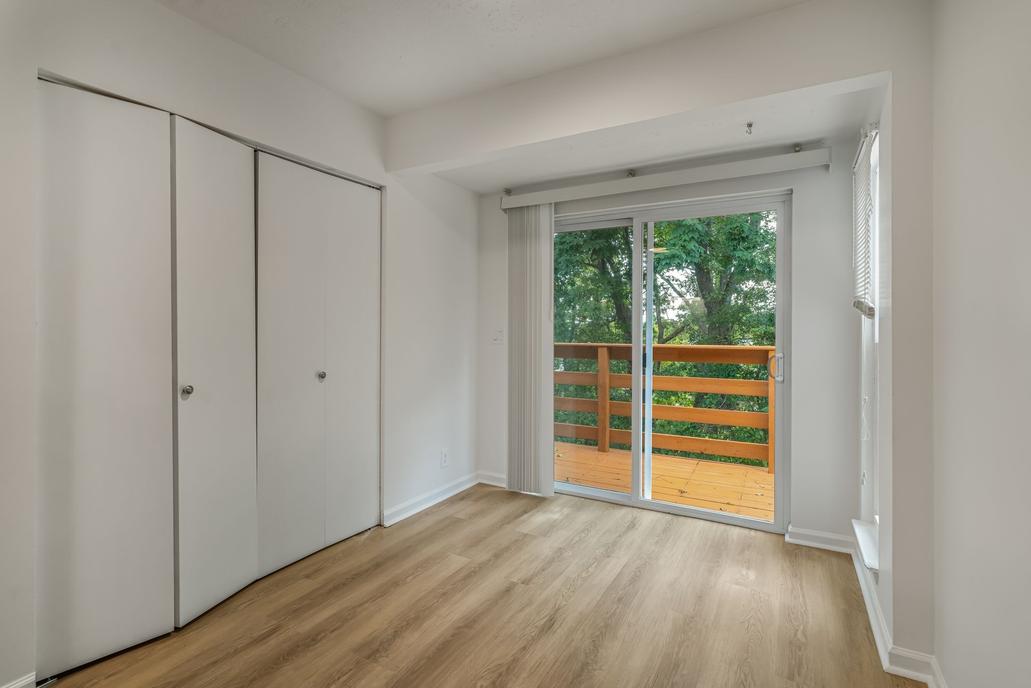 Listing photo id 15 for 11766 Memorial Drive