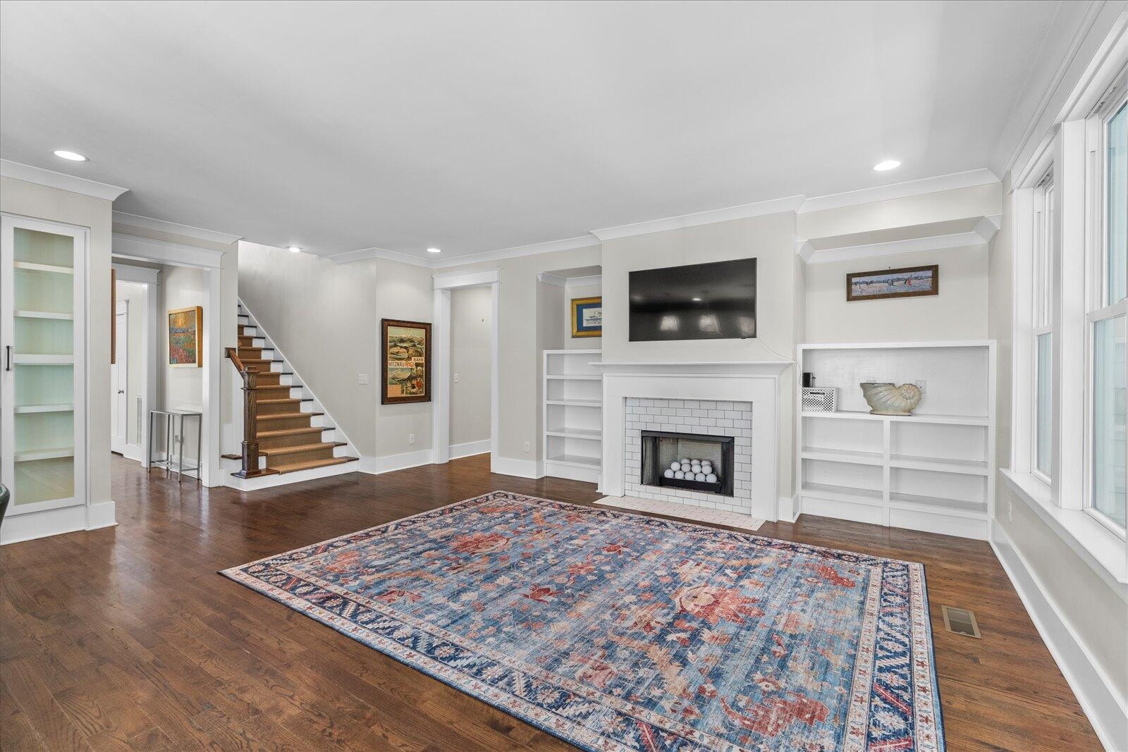 Image 11 of 25 For 8137 117th Loop