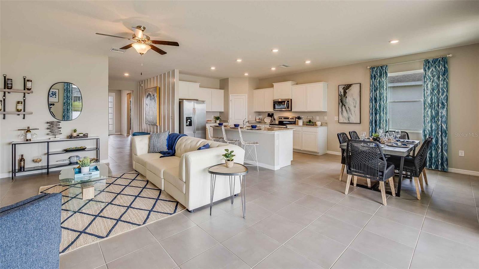 Listing photo id 4 for 11342 Curio Drive