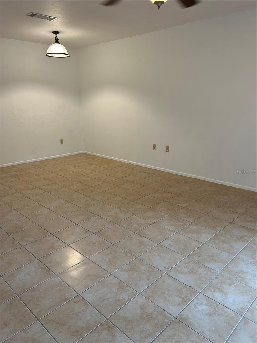 Image 3 of 15 For 3936 26th Terrace B