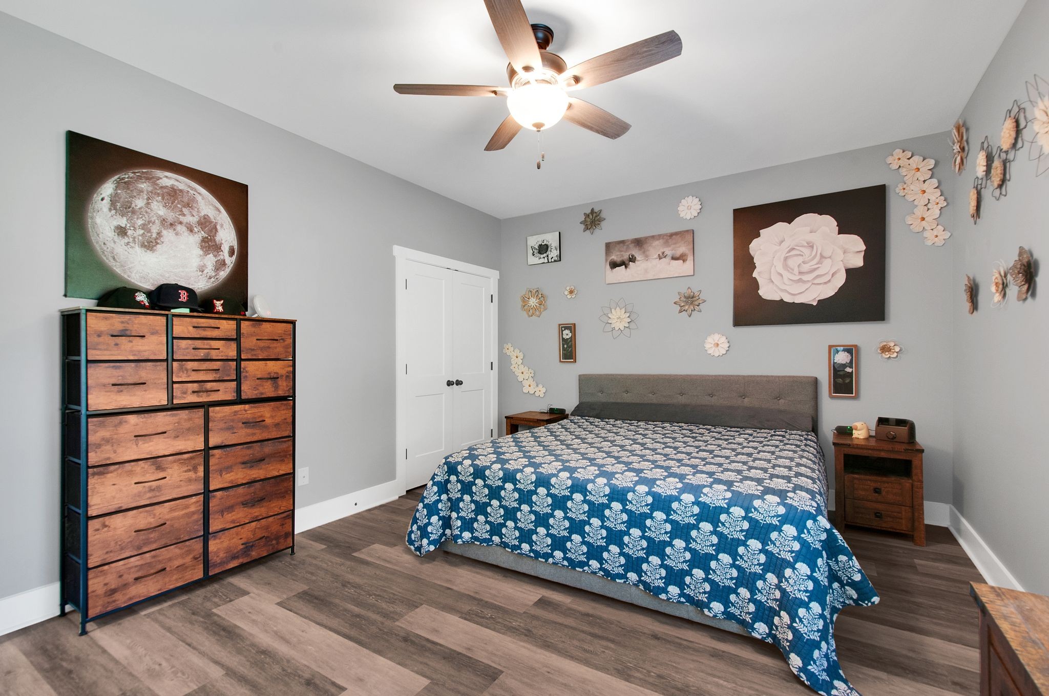 Listing photo id 9 for 11296 Curio Drive