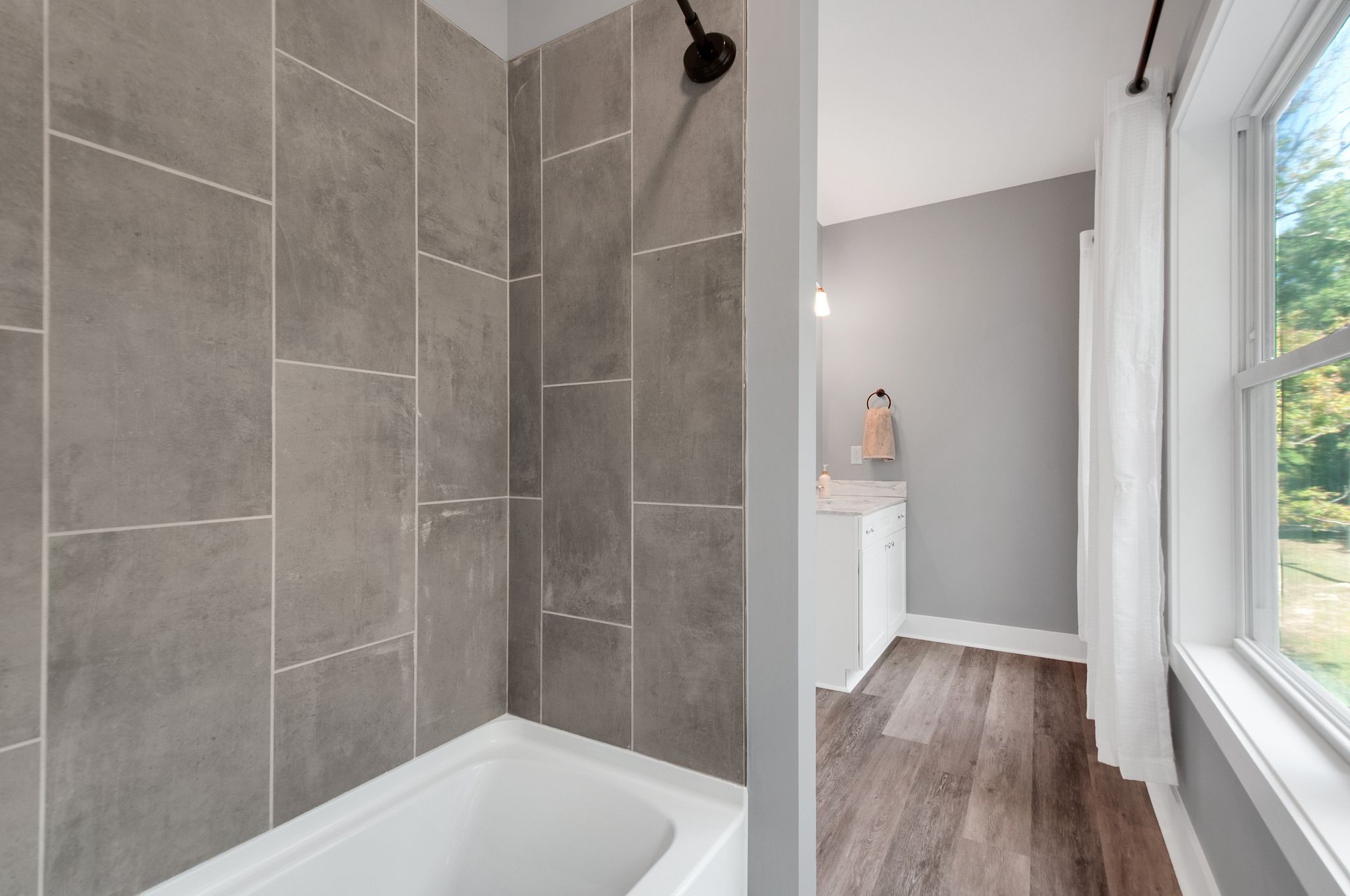 Listing photo id 16 for 11296 Curio Drive