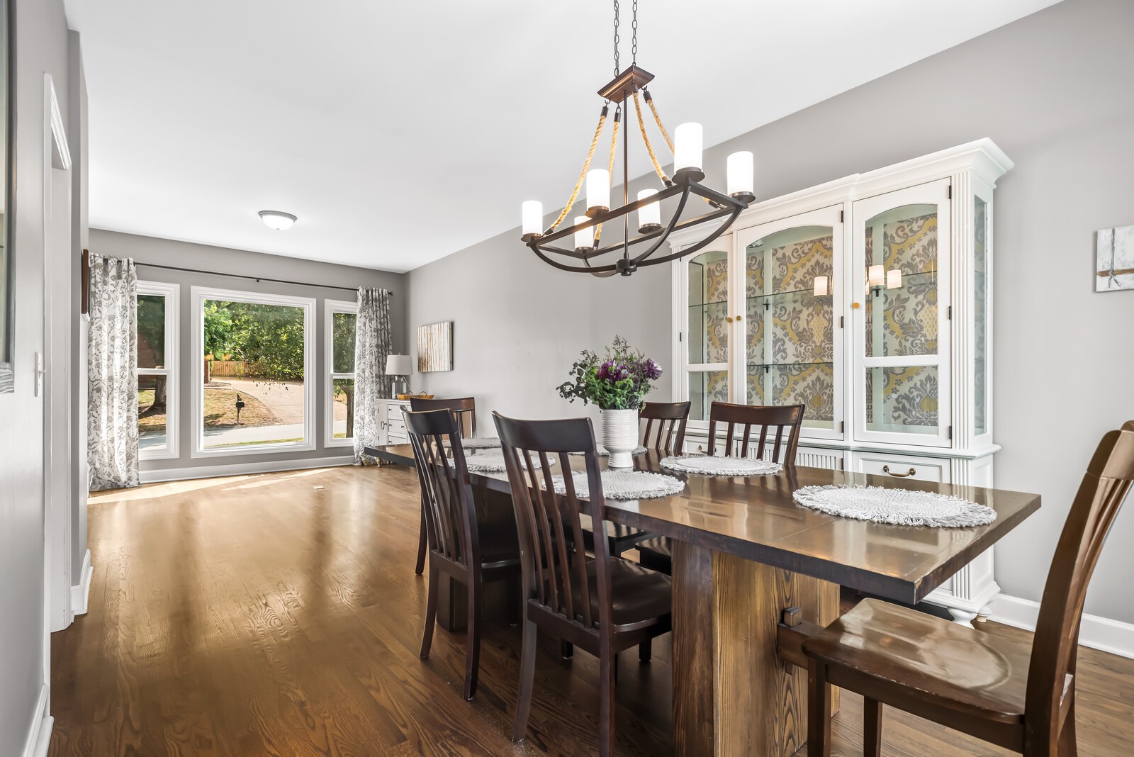 Image 15 of 66 For 4305 20th Avenue