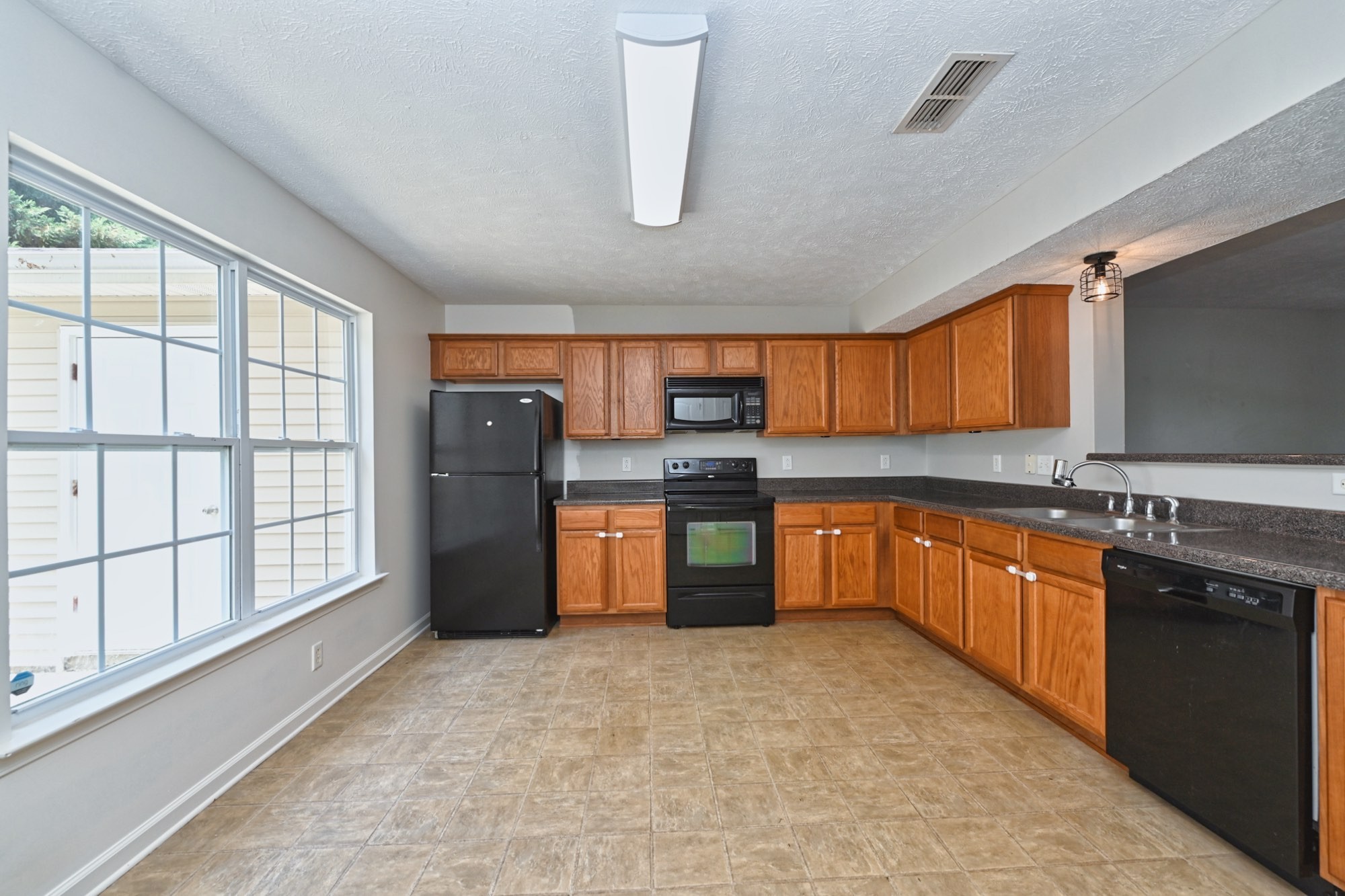 Image 12 of 24 For Lot 422 & 423 Shorewood Drive