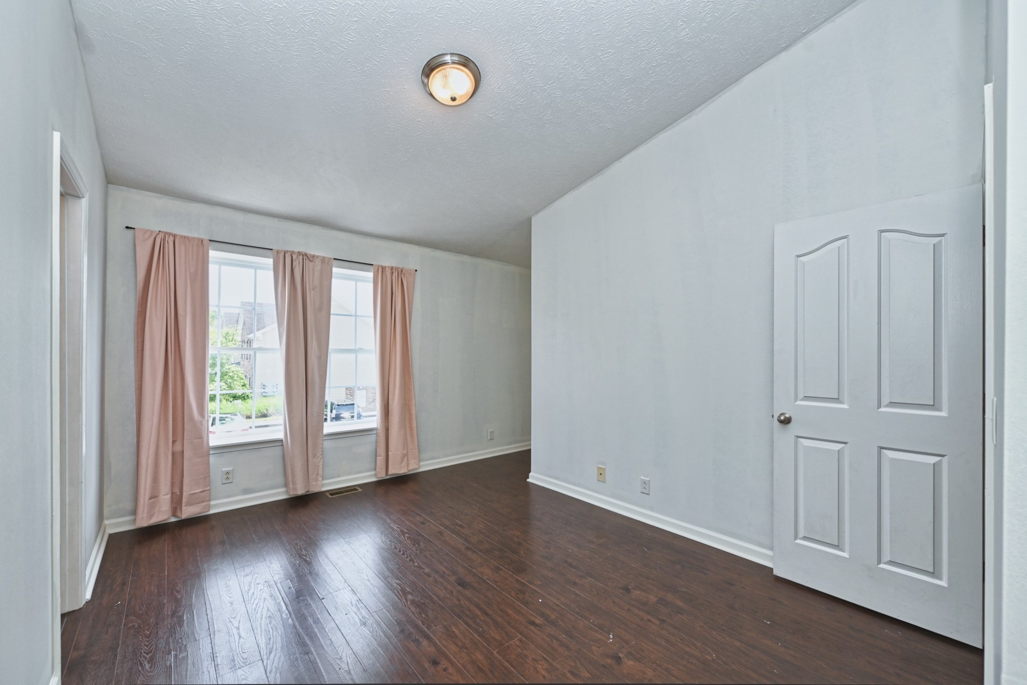 Image 19 of 24 For Lot 422 & 423 Shorewood Drive