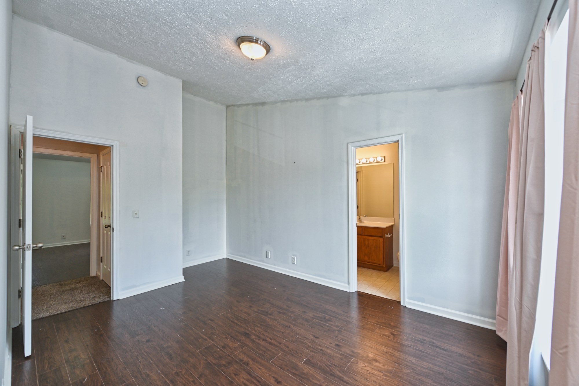 Image 21 of 24 For Lot 422 & 423 Shorewood Drive