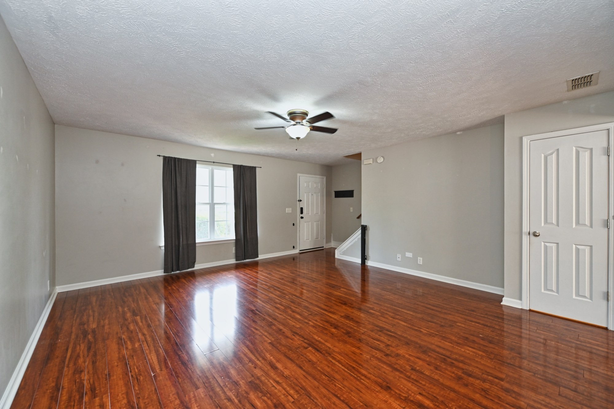 Image 9 of 24 For Lot 422 & 423 Shorewood Drive