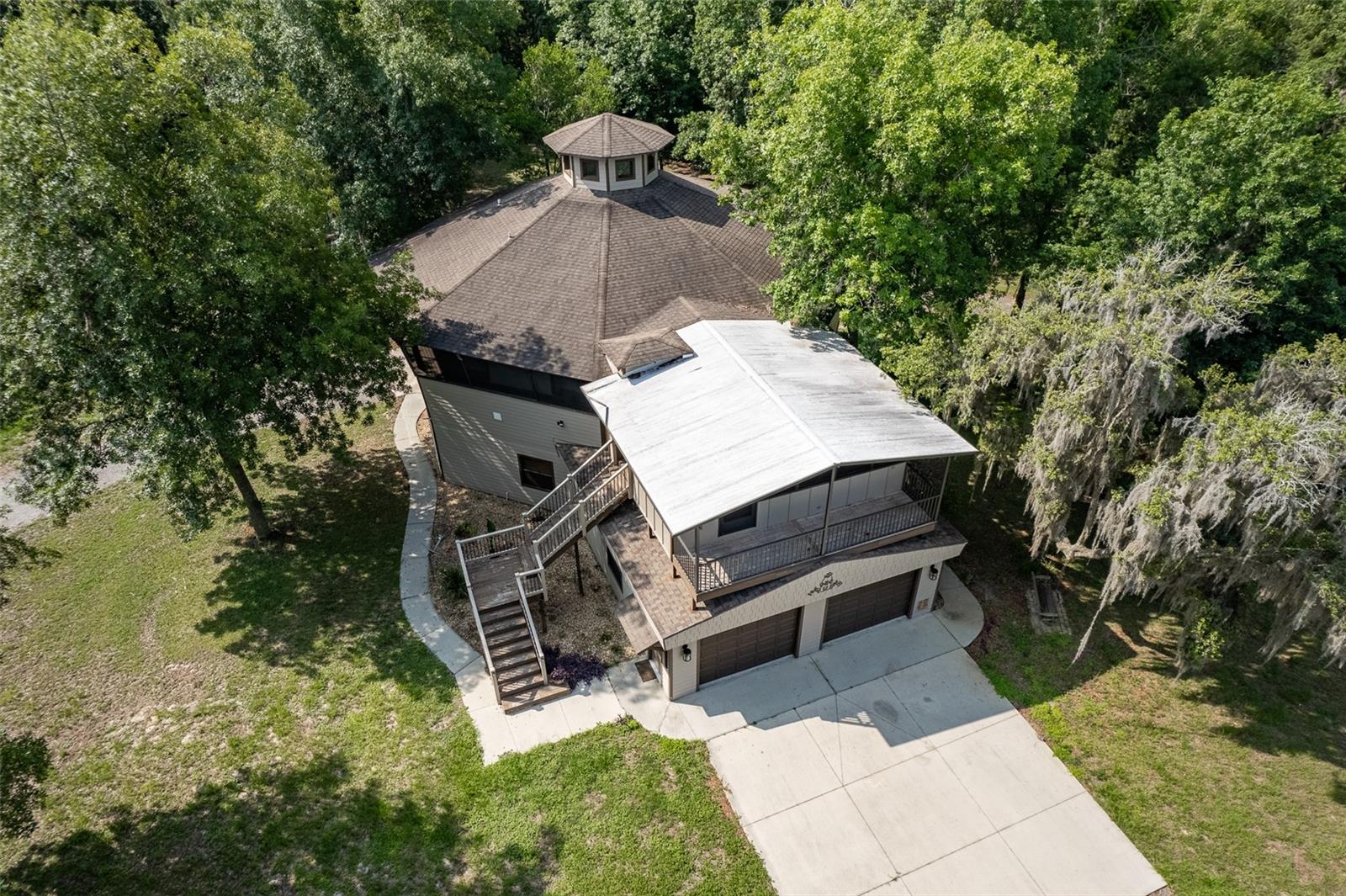 Image 4 of 96 For 1751 54th Court