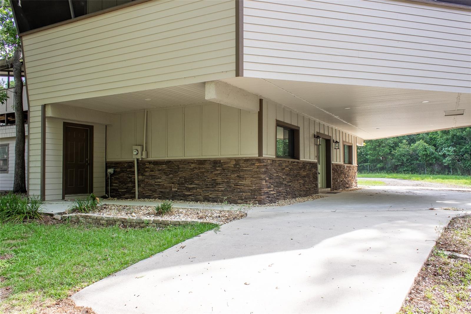 Image 82 of 96 For 1751 54th Court