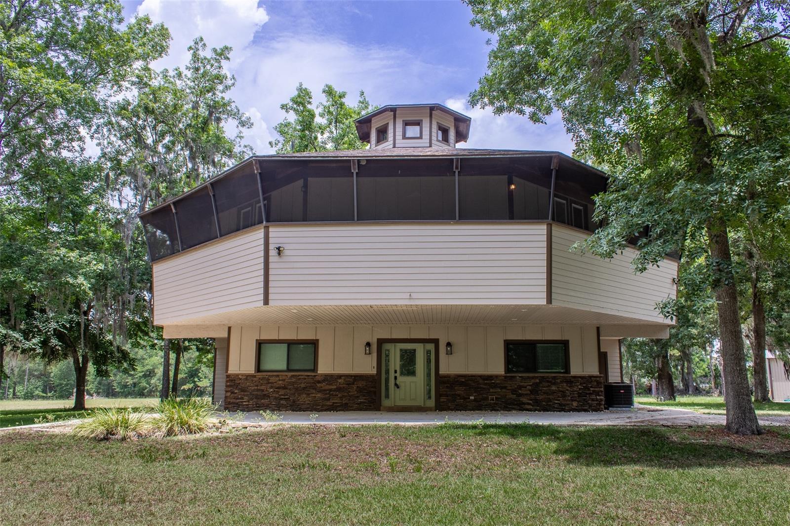 Image 89 of 96 For 1751 54th Court