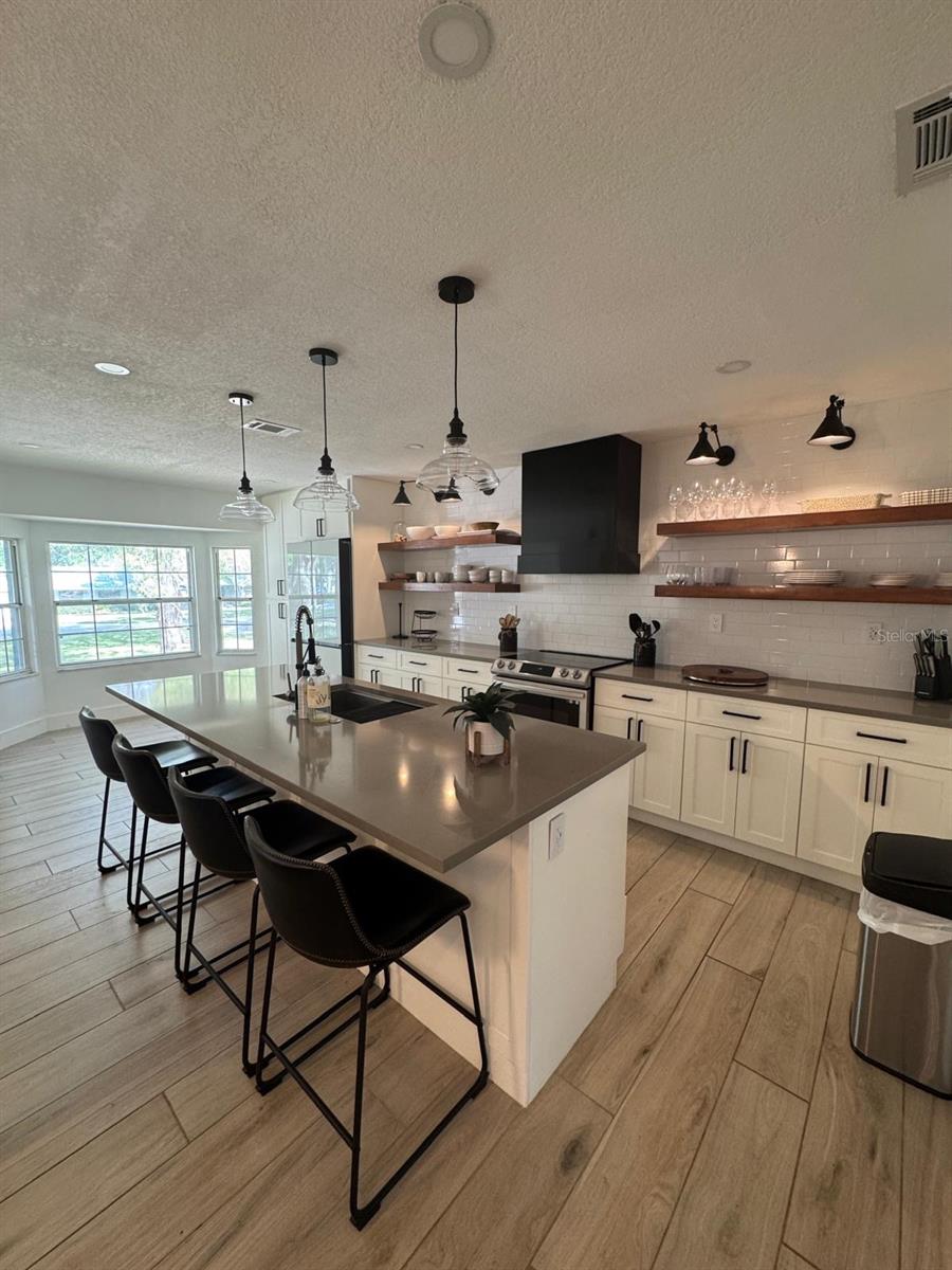 Image 24 of 33 For 4475 80th Terrace