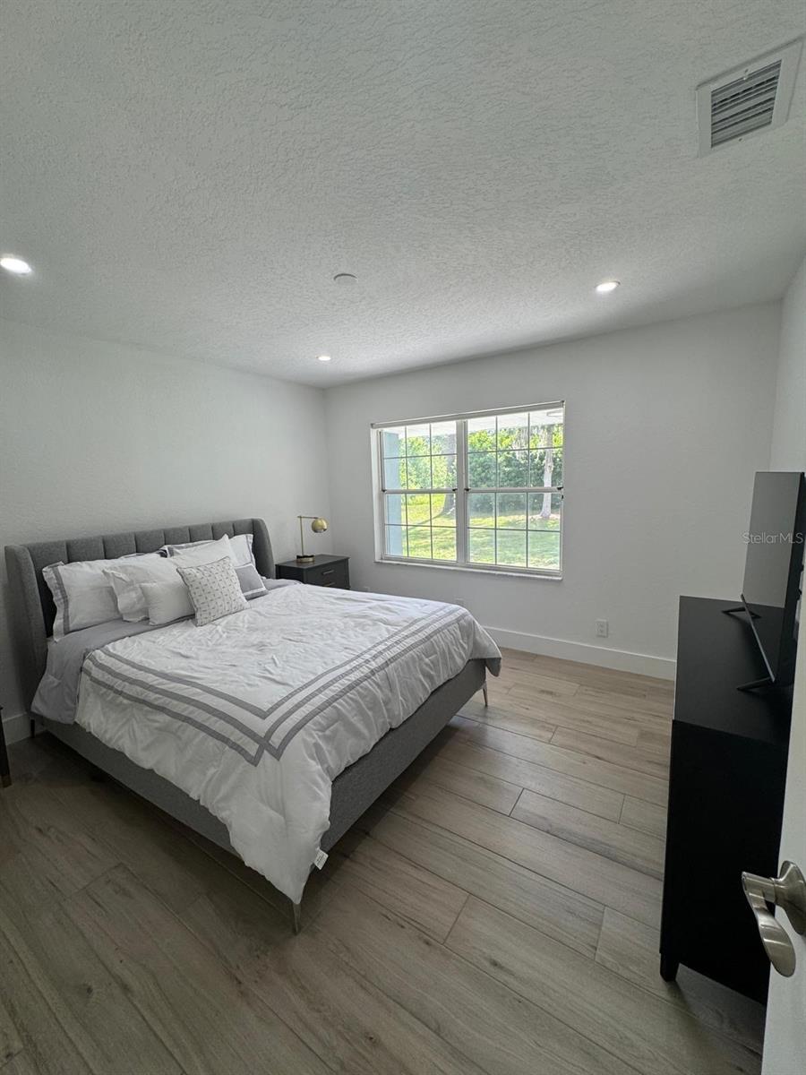 Image 3 of 33 For 4475 80th Terrace