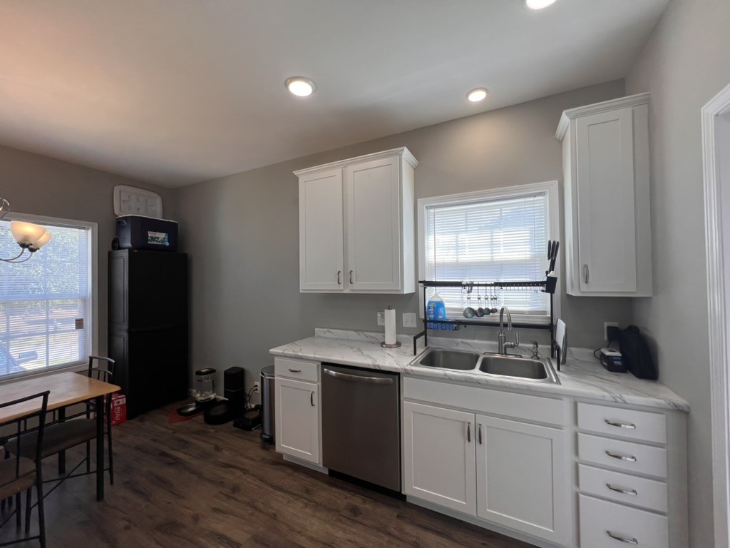 Image 10 of 42 For 9973 Chelic Drive