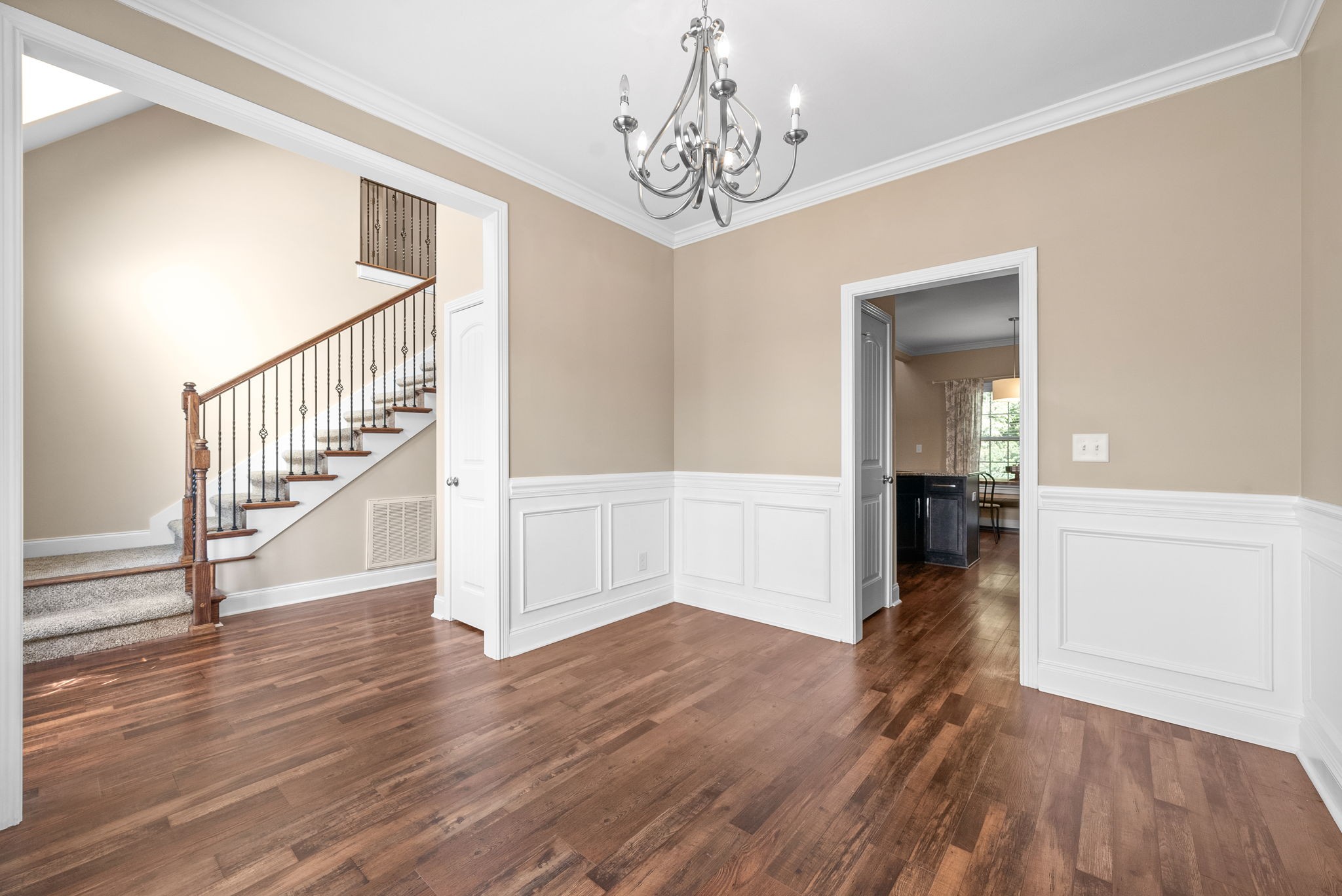 Image 17 of 22 For 2865 90th Street