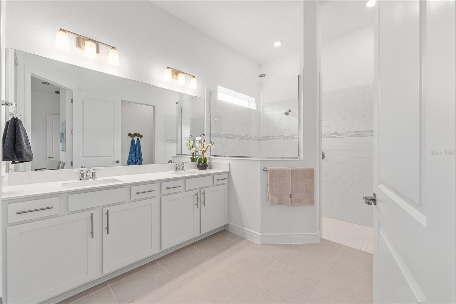 Image 25 of 39 For 8809 61st Loop