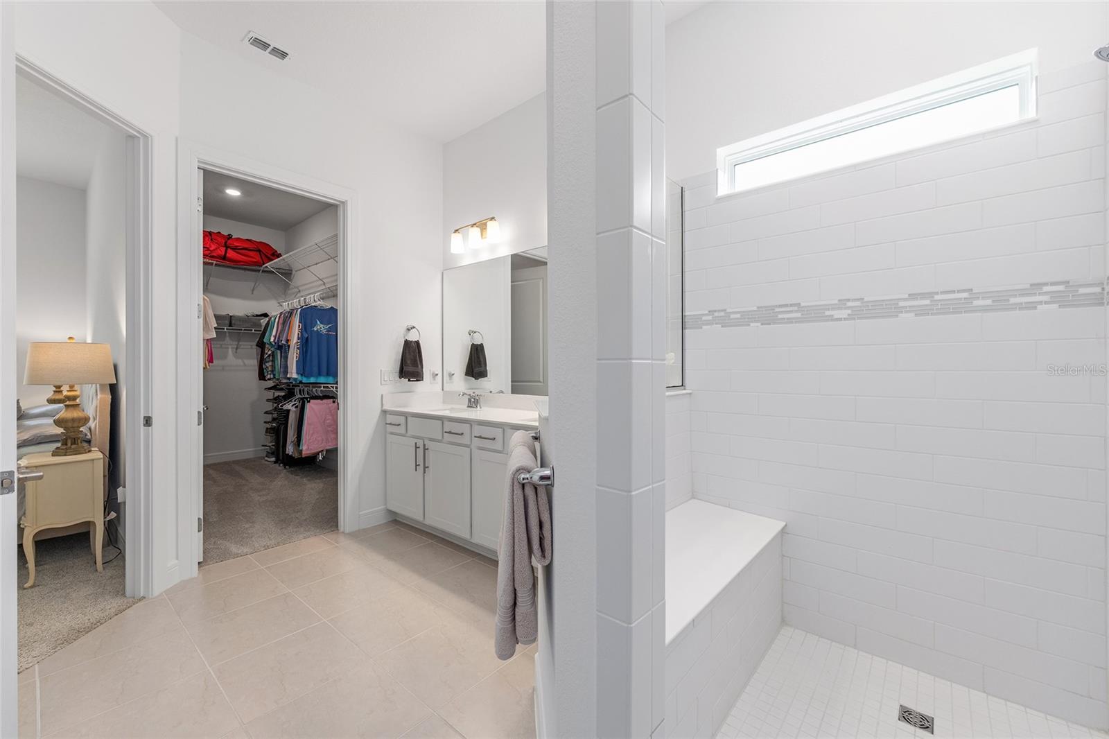 Image 27 of 39 For 8809 61st Loop