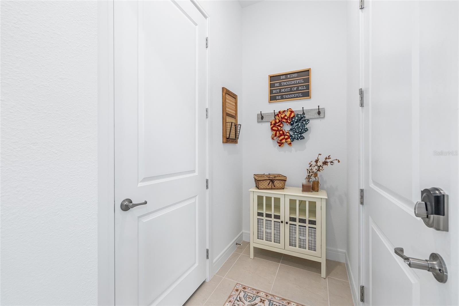 Image 31 of 39 For 8809 61st Loop