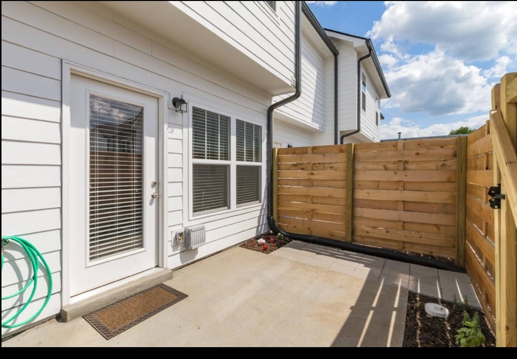 Image 16 of 43 For 4012 30th Terrace