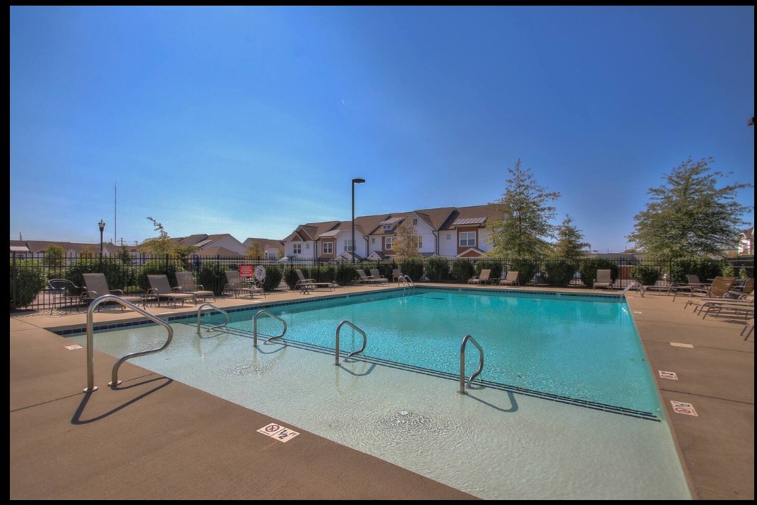 Image 7 of 43 For 4012 30th Terrace