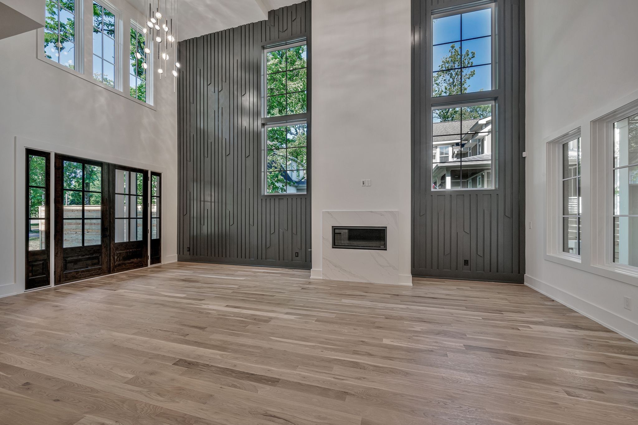 Image 6 of 32 For 9857 13th Court