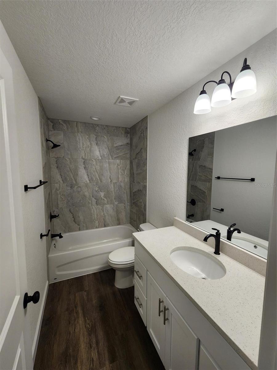 Image 11 of 31 For 23350 Marine Boulevard