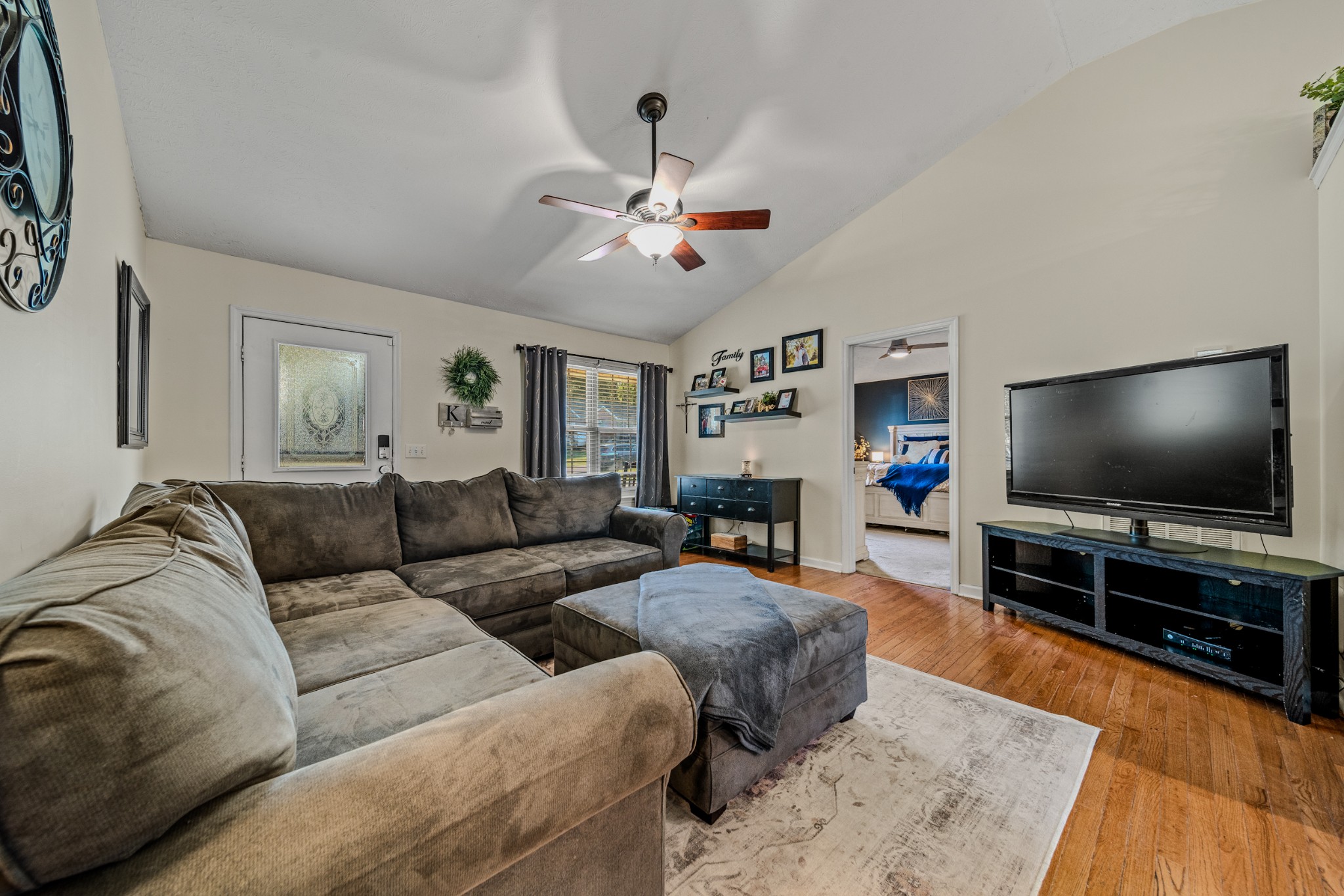 Image 4 of 8 For 1745-1745 2nd Street 3