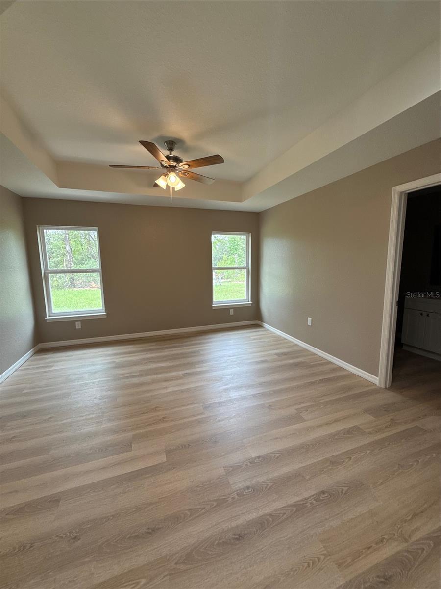 Image 5 of 13 For 14658 112th Place