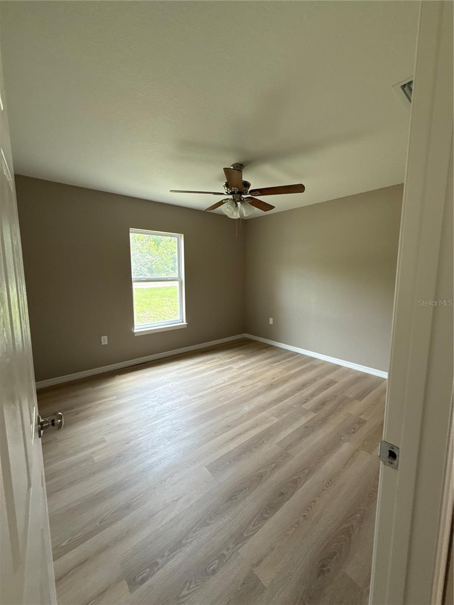 Image 9 of 13 For 14658 112th Place