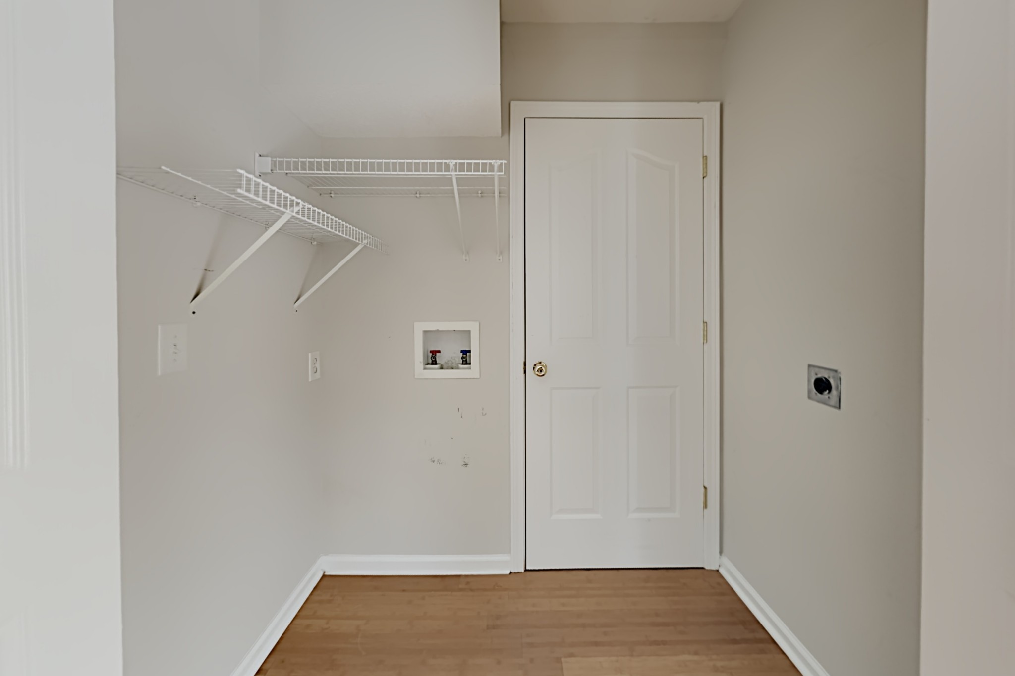 Image 21 of 34 For 12235 100th Avenue