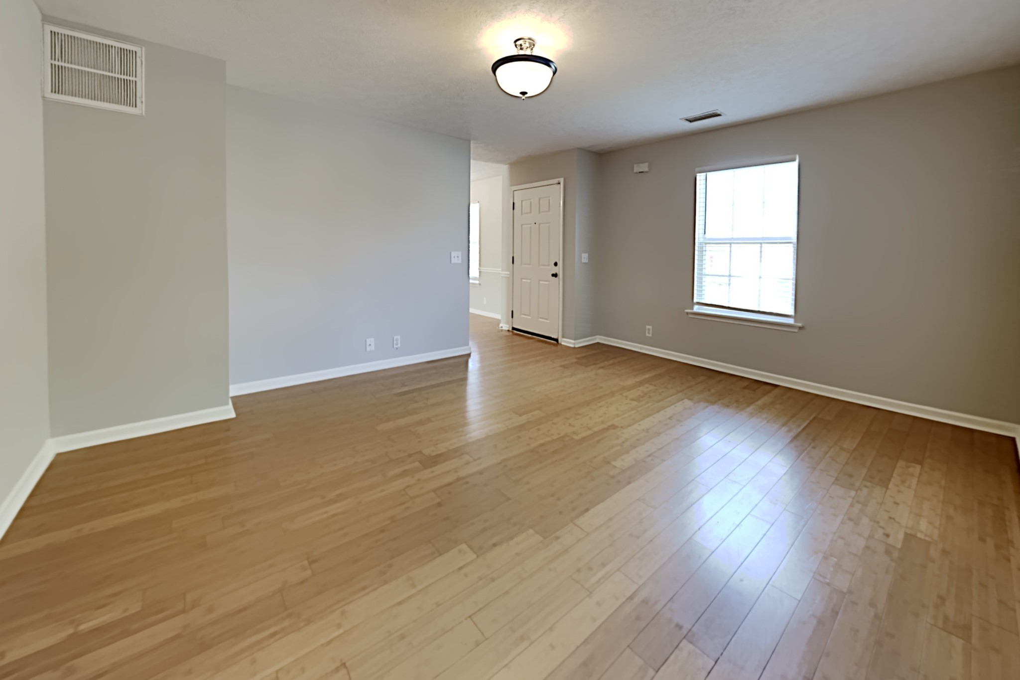 Image 6 of 34 For 12235 100th Avenue