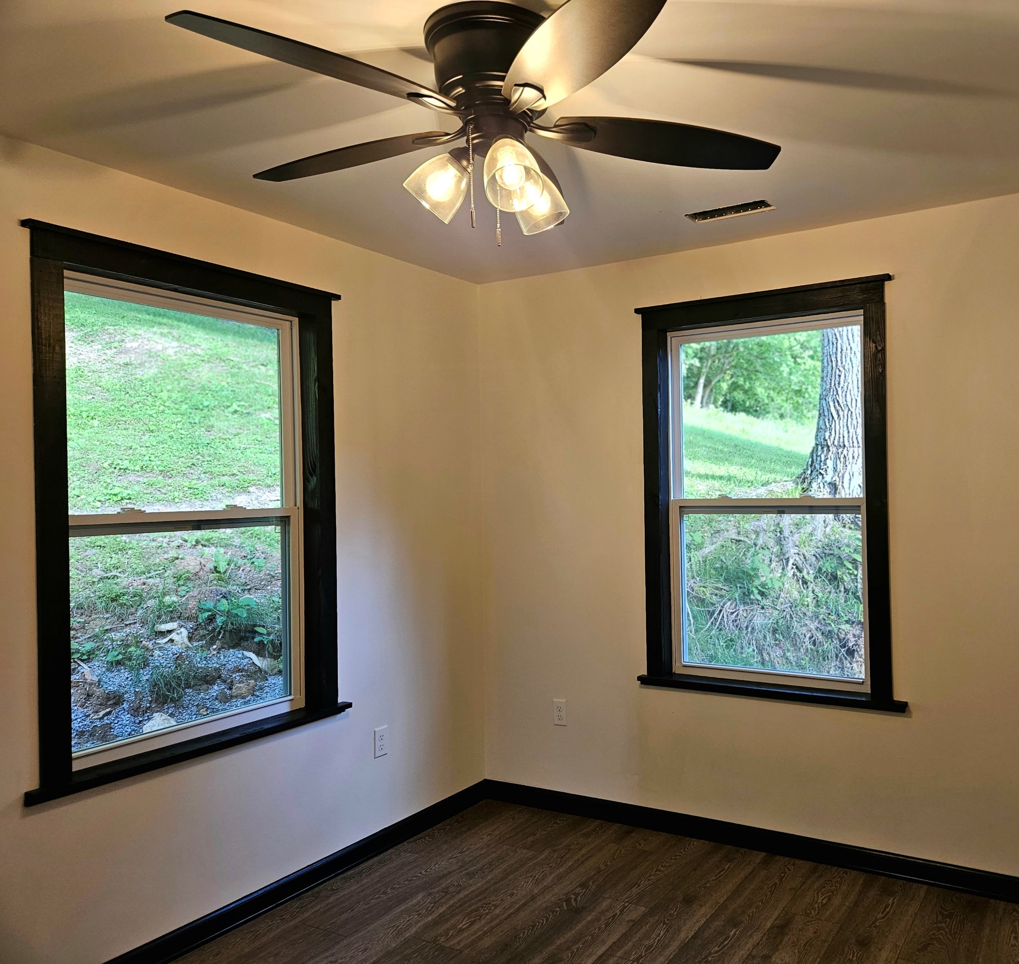 Image 13 of 81 For 1628 29th Terrace